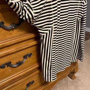 Cotton Bleu size small top.